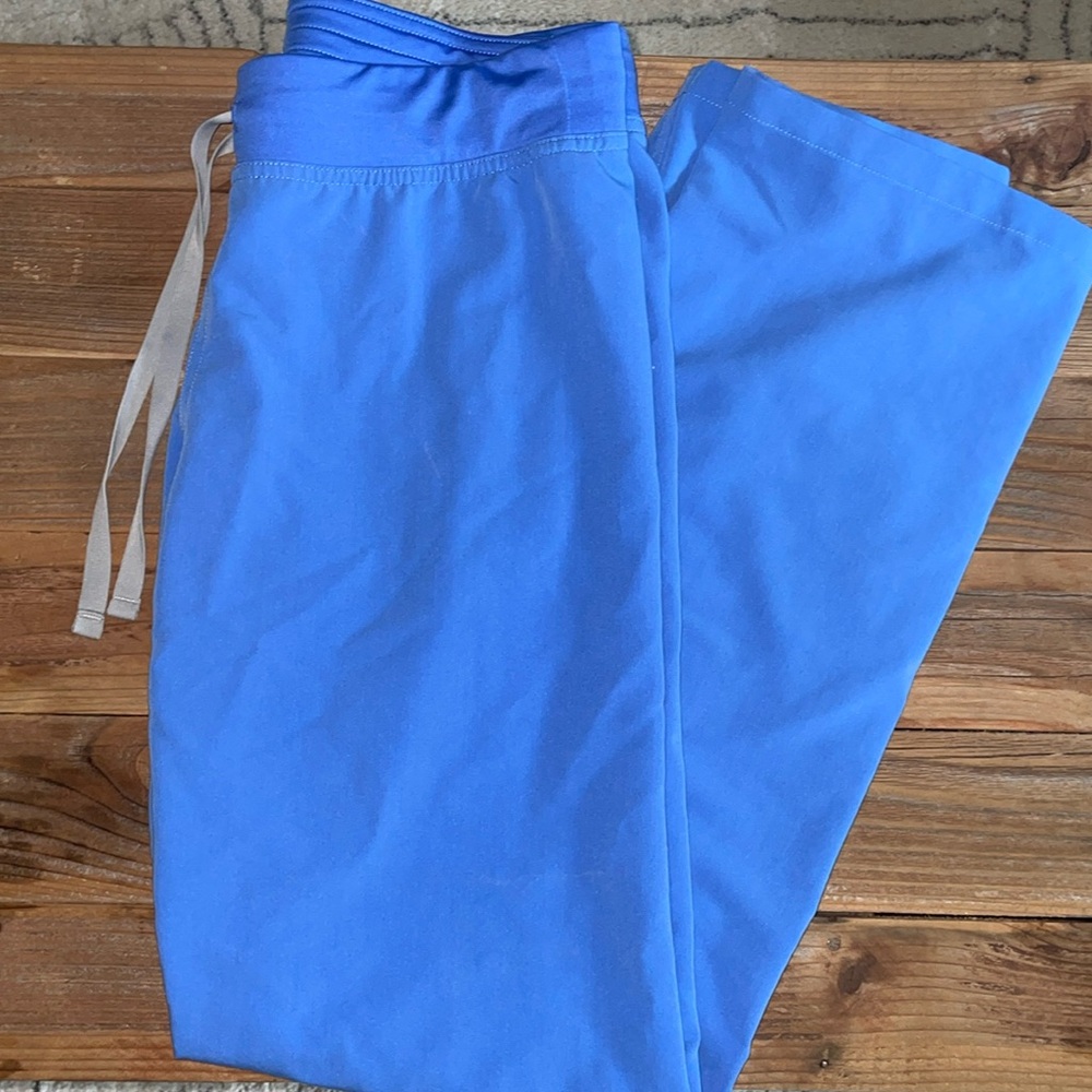 Women’s Figs Wide Leg Scrub Pants